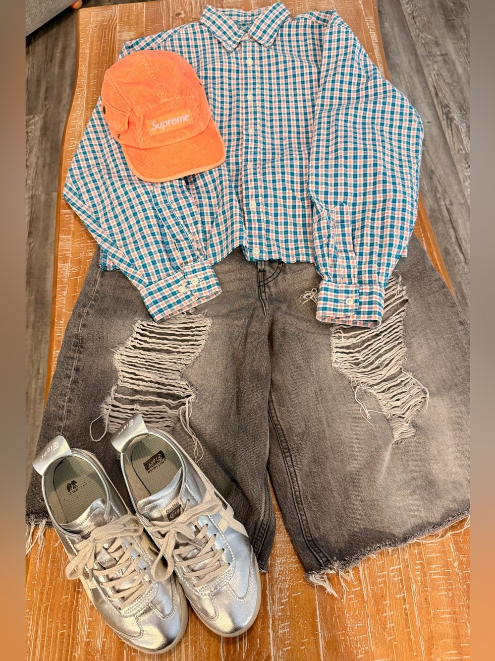 L.L. Bean Plaid Hand Cropped Shirt Size M Perfect Condition, Nice color Combo!